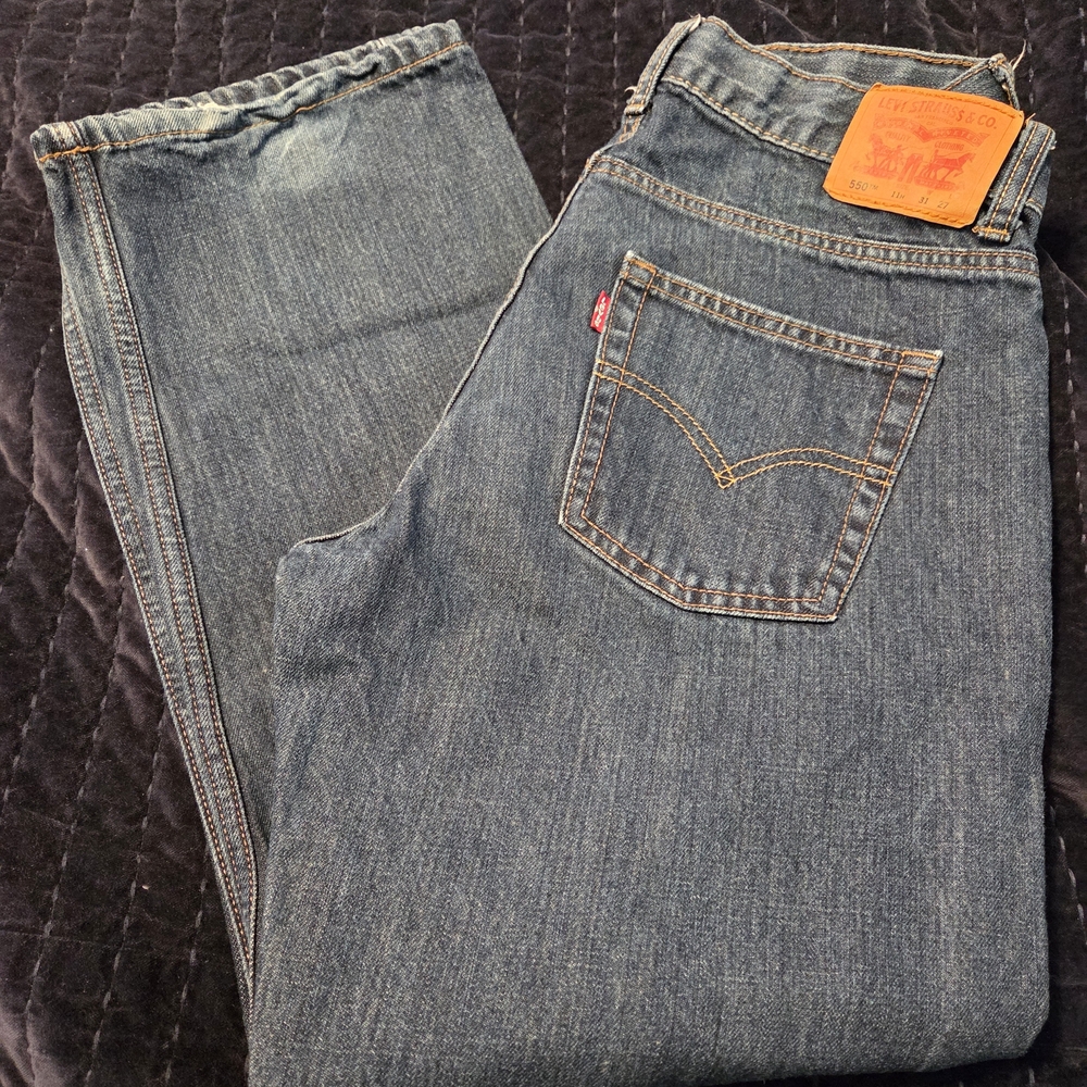 Levi's Men's 550 Relaxed Fit Blue Jeans 31x27